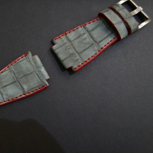 GREY CROCODILE BELLY LEATHER STRAP