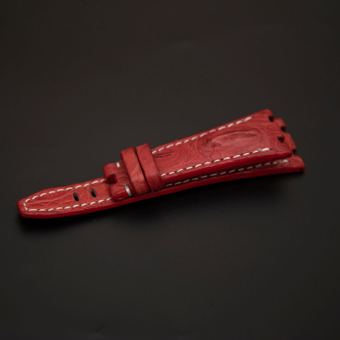 RED CROCODILE HORNBACK LEATHER STRAP