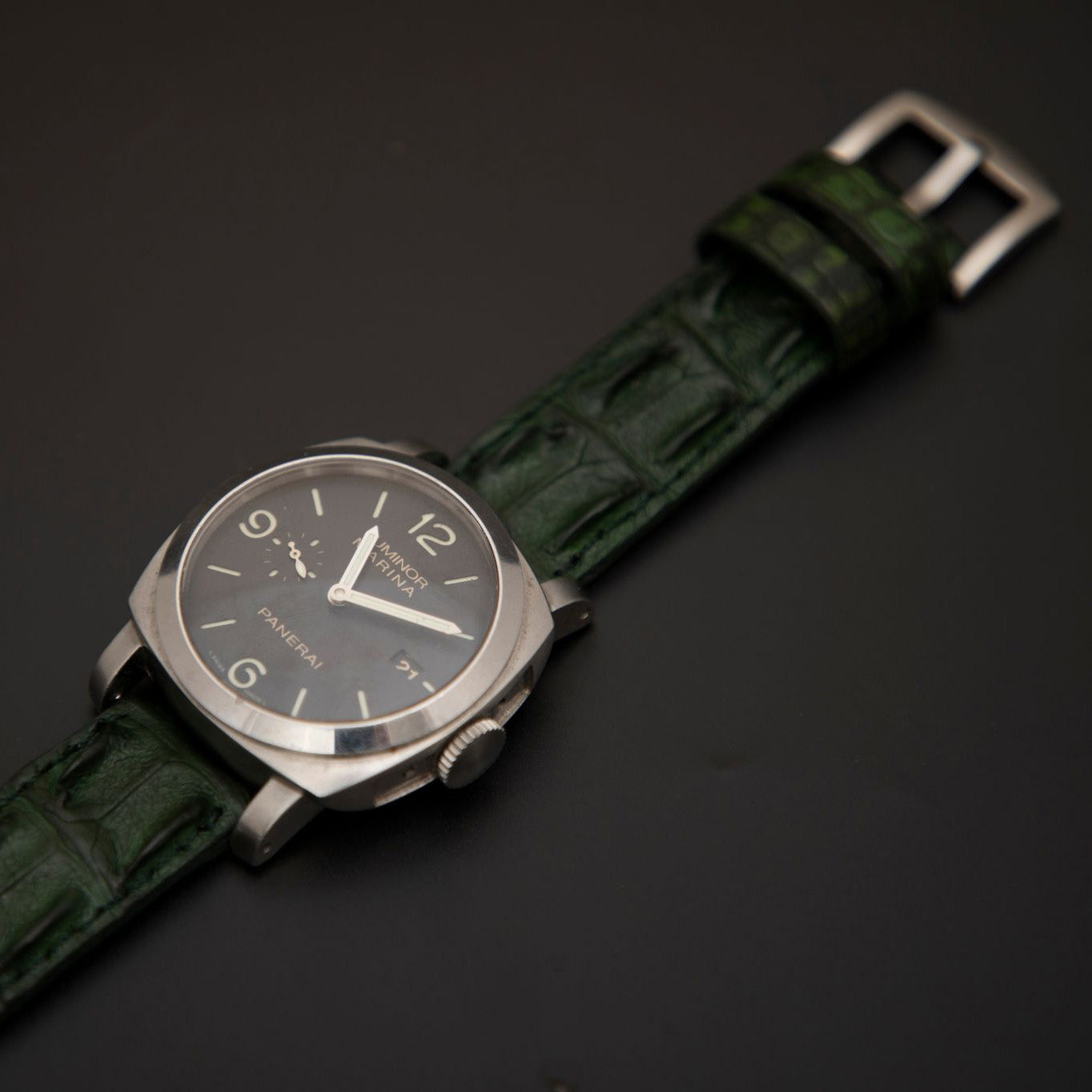 GREEN CROCODILE HORNBACK LEATHER STRAP