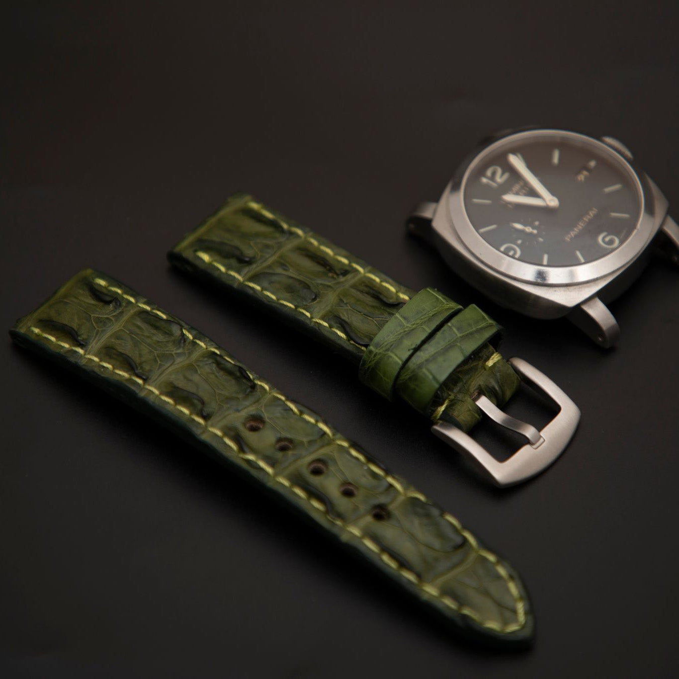 GREEN CROCODILE HORNBACK LEATHER STRAP