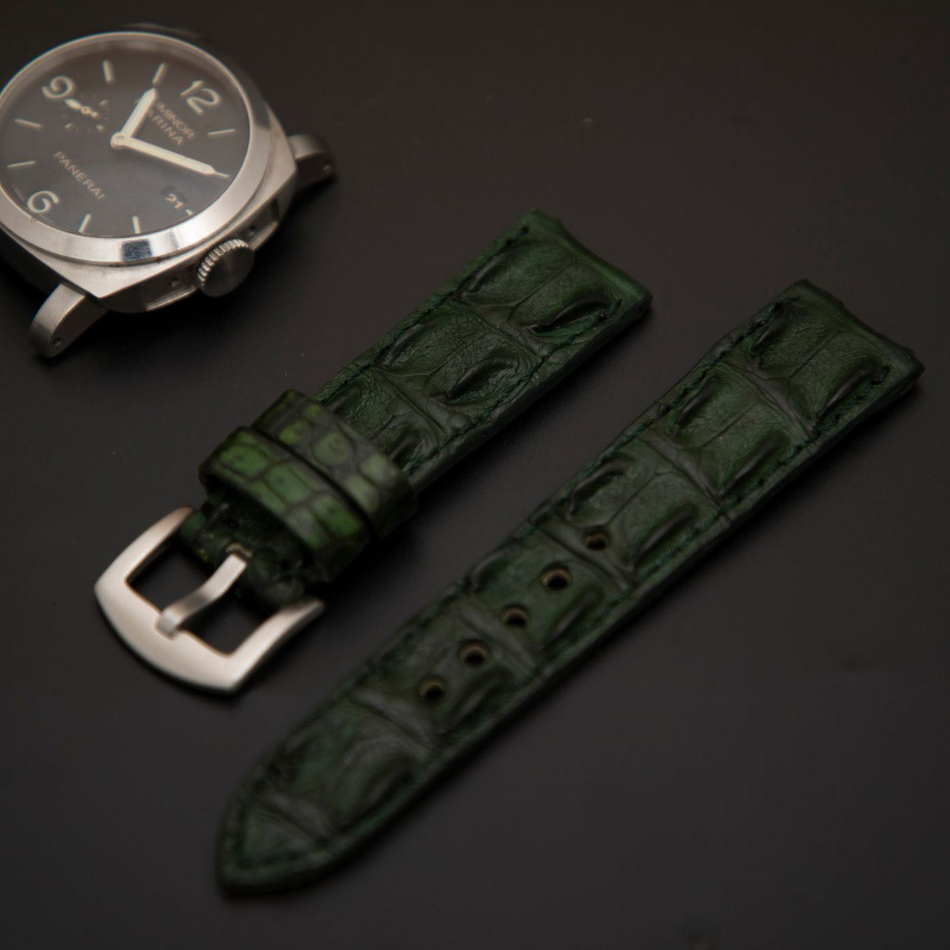 GREEN CROCODILE HORNBACK LEATHER STRAP