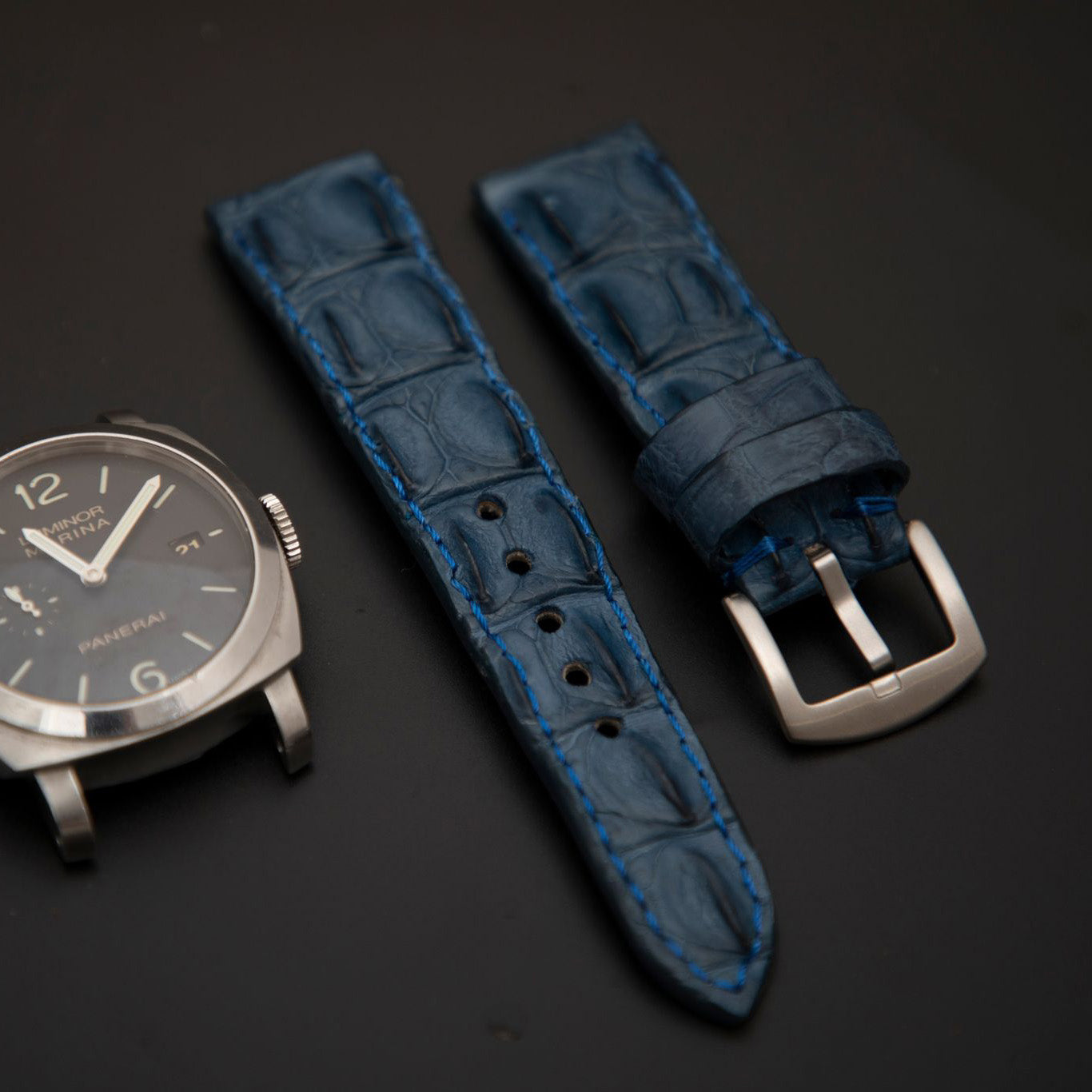 BLUE CROCODILE HORNBACK LEATHER STRAP