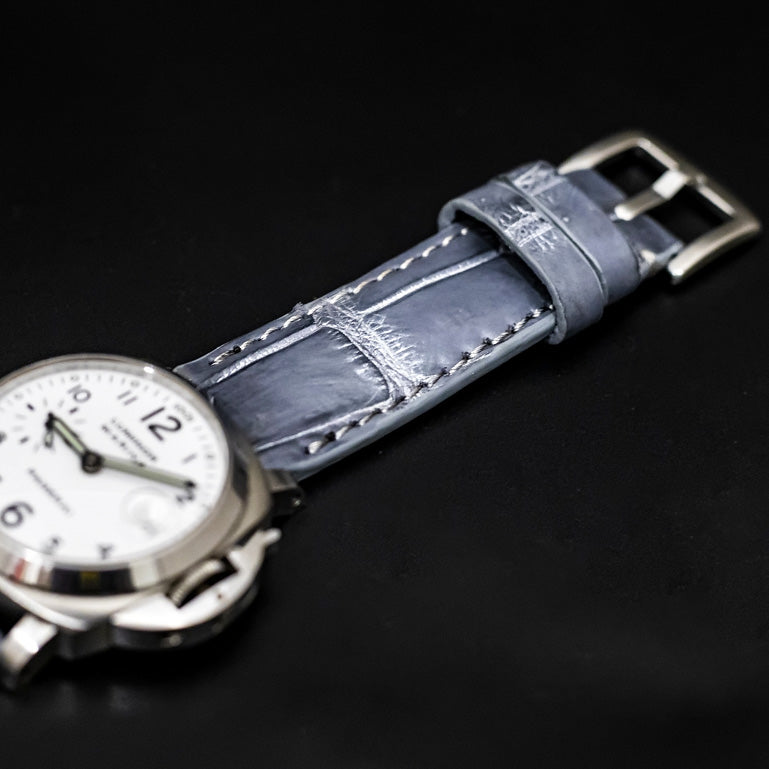 GREY CROCODILE BELLY LEATHER STRAP