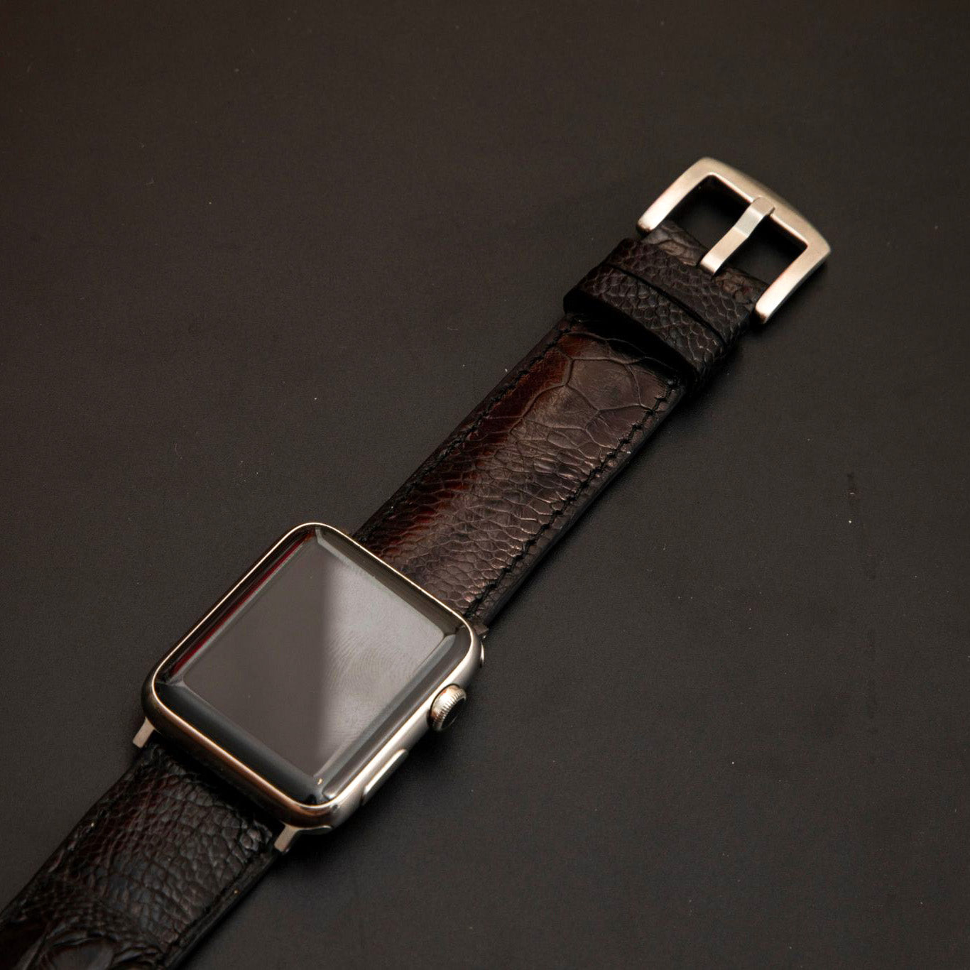 BLACK OSTRICH LEATHER STRAP
