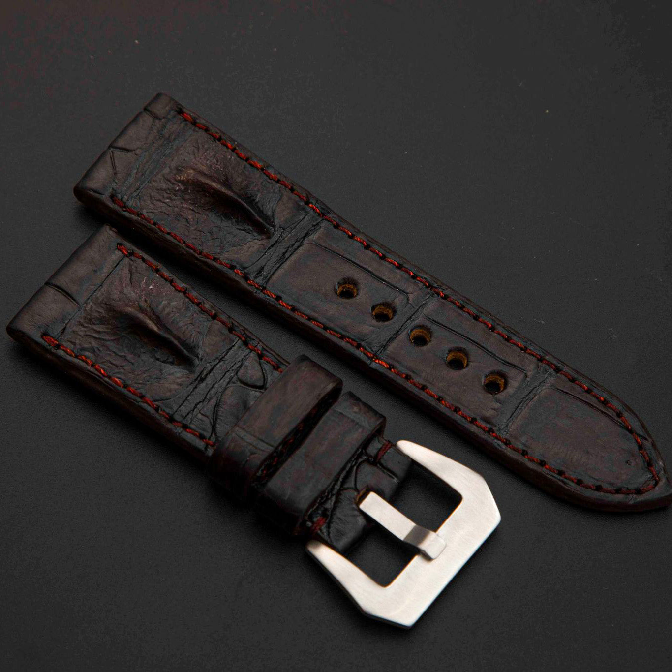 BROWN CROCODILE HORNBACK LEATHER STRAP
