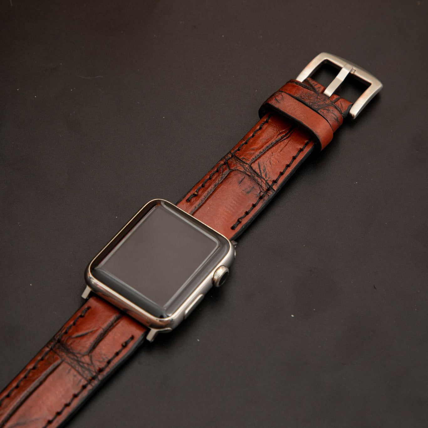 RED&BLACK CROCODILE BELLY LEATHER STRAP