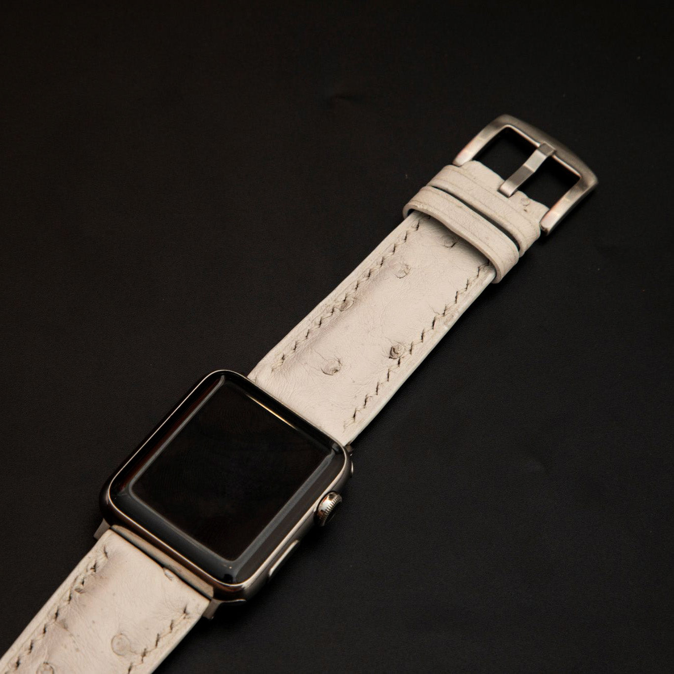 WHITE OSTRICH LEATHER STRAP