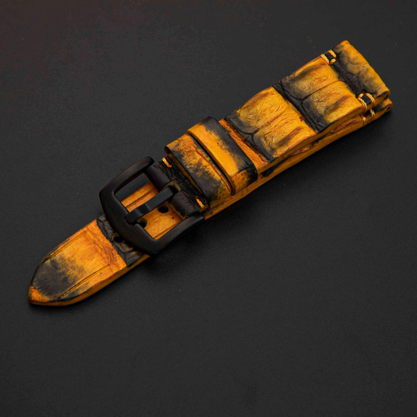 BLACK&YELLOW HORNBACK LEATHER STRAP