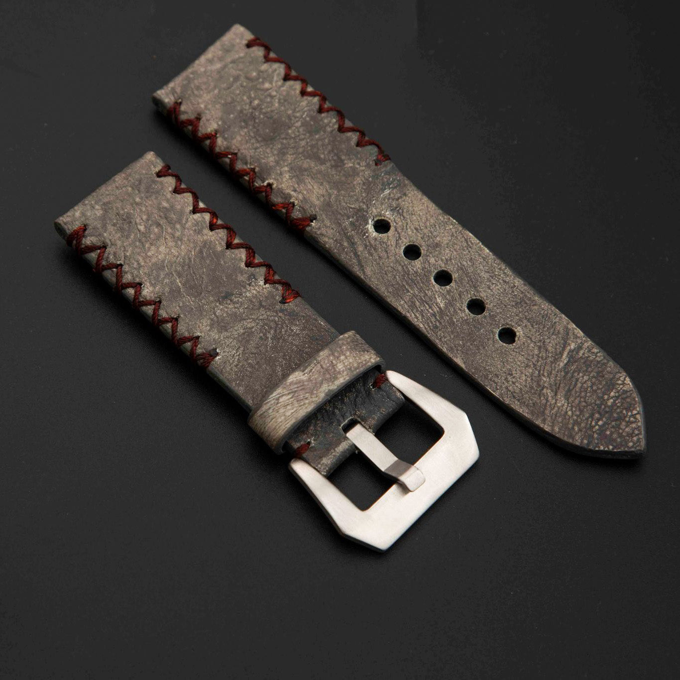 GREY TOAD LEATHER STRAP