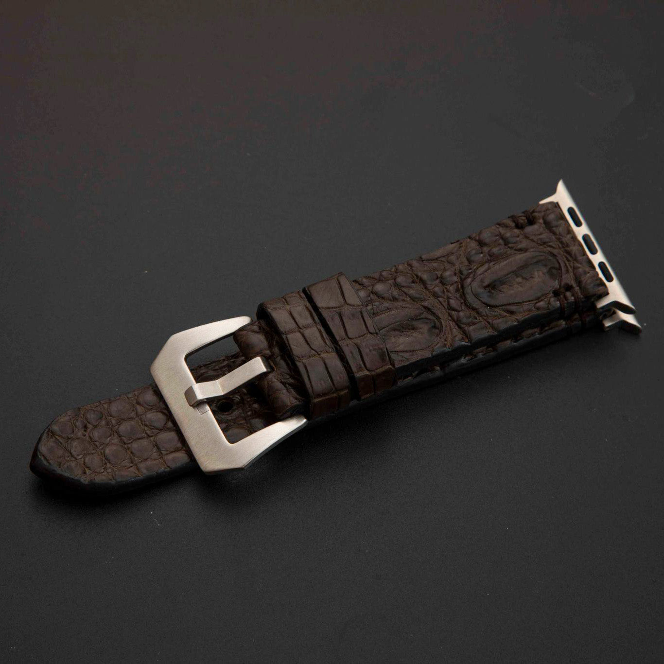 BROWN CROCODILE HORNBACK LEATHER STRAP