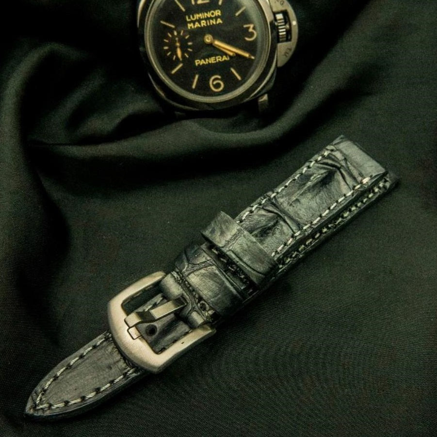GREY CROCODILE HORNBACK LEATHER STRAP