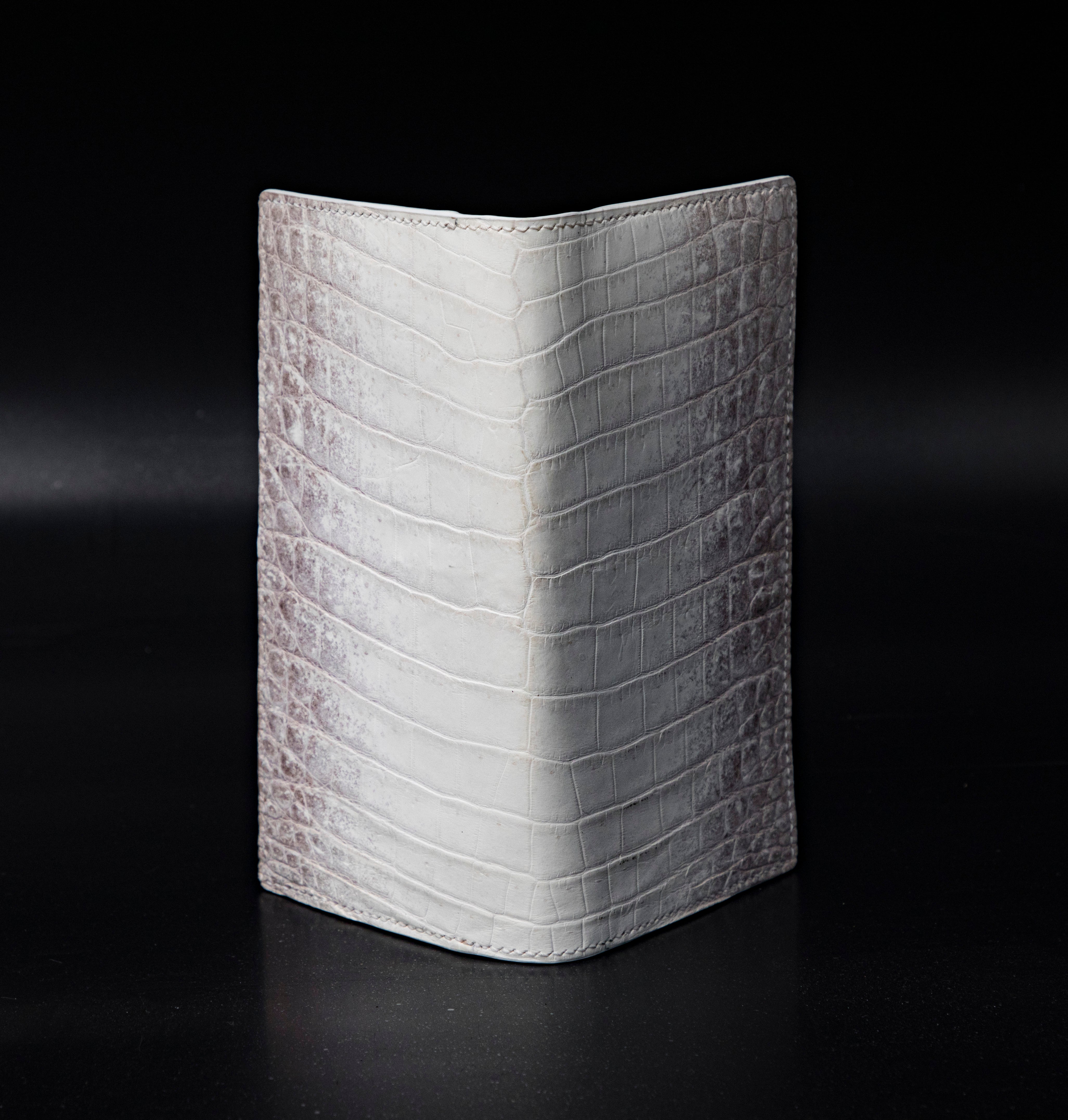 Himalaya Crocodile leather long wallet