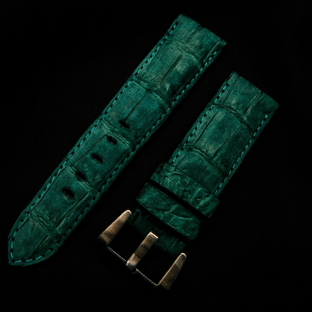 GREEN CROCODILE BELLY LEATHER STRAP