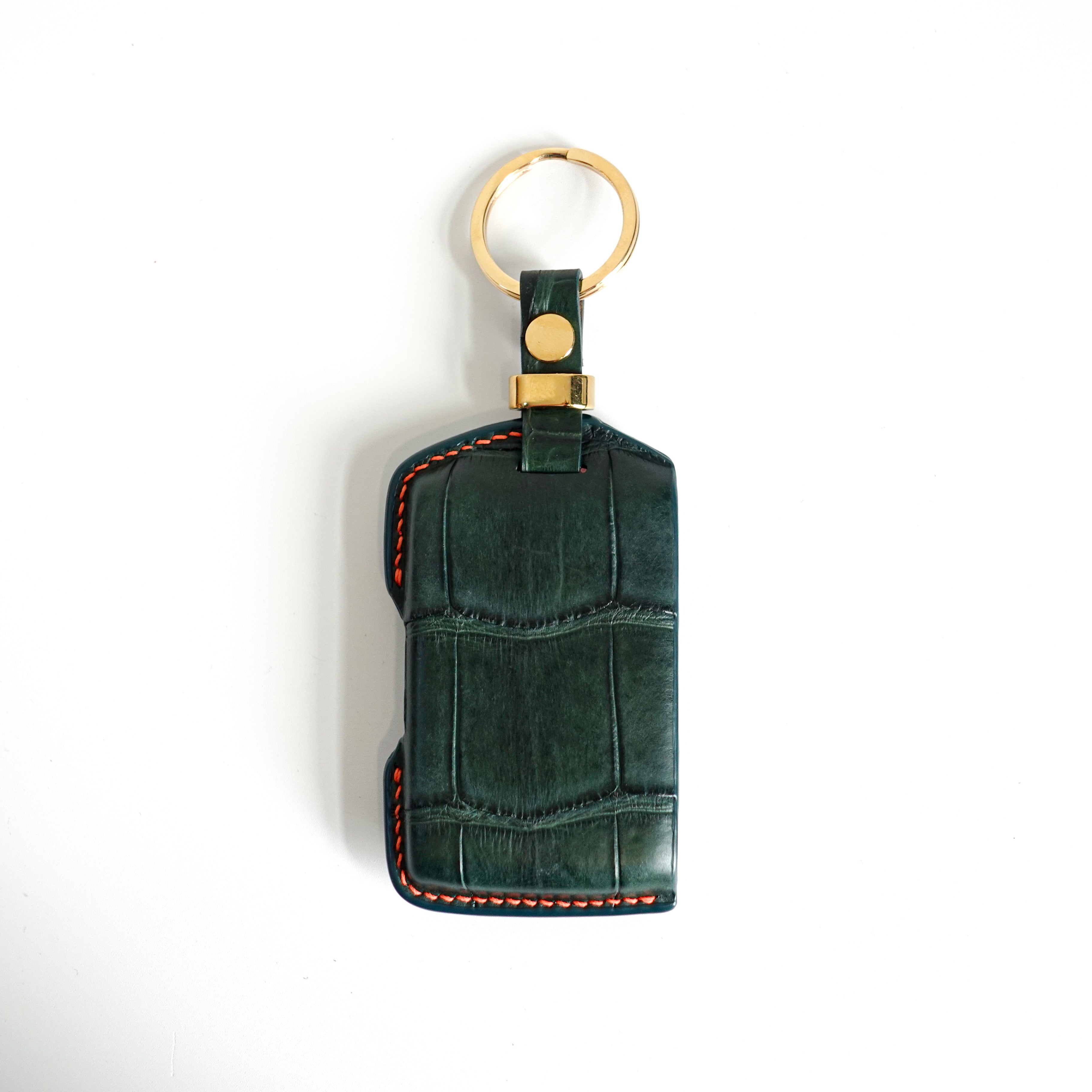 GREEN HANDMADE LEATHER KEY CASE FOR VOLVO