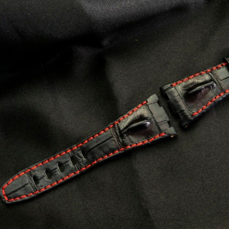 BLACK CROCODILE HORNBACK LEATHER STRAP