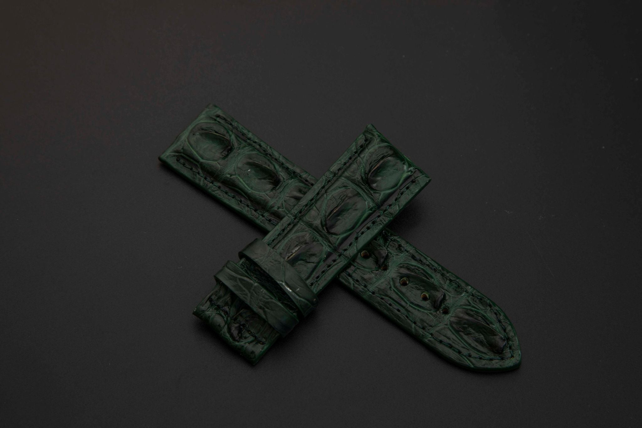 GREEN CROCODILE HORNBACK LEATHER STRAP
