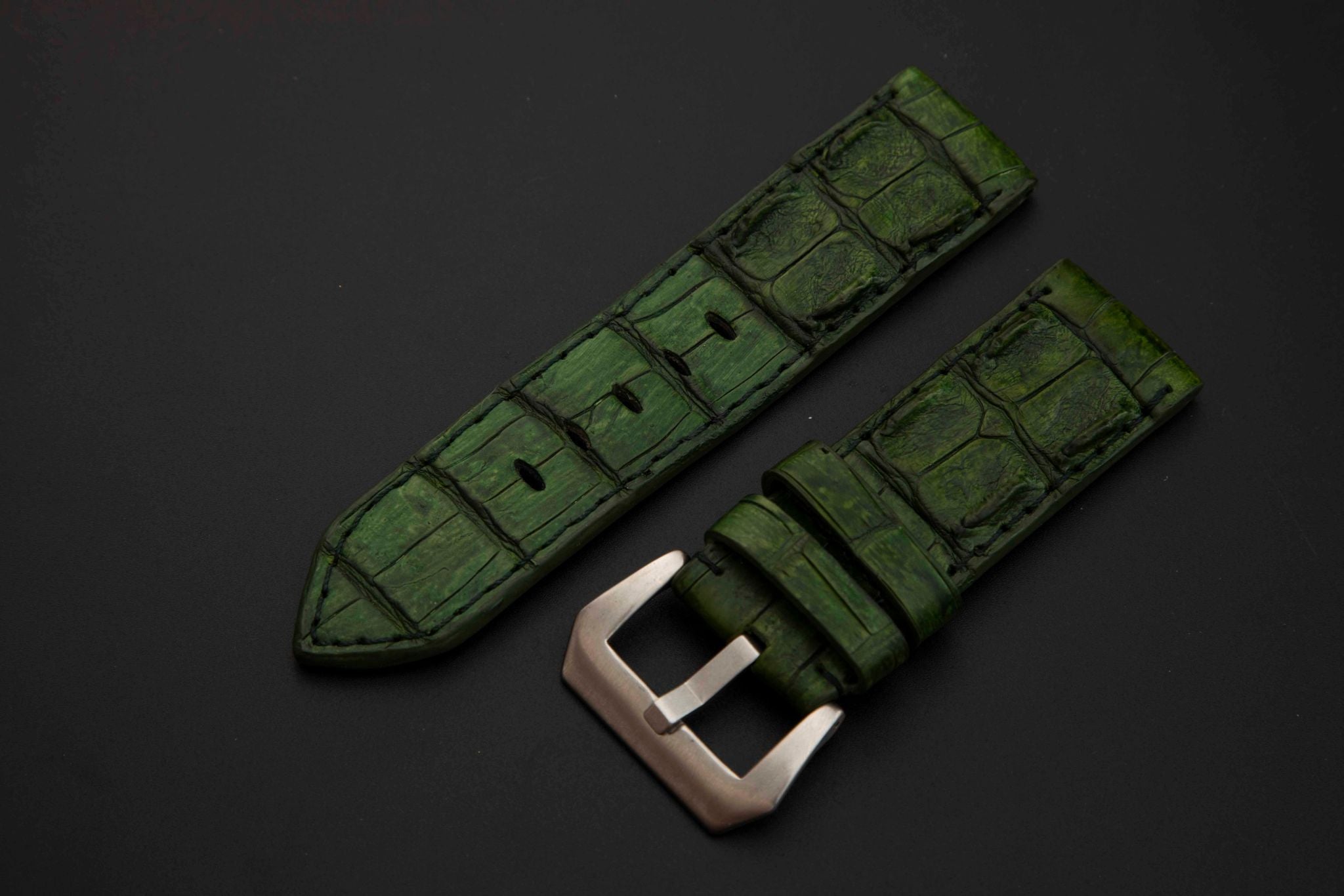 GREEN CROCODILE HORNBACK LEATHER STRAP
