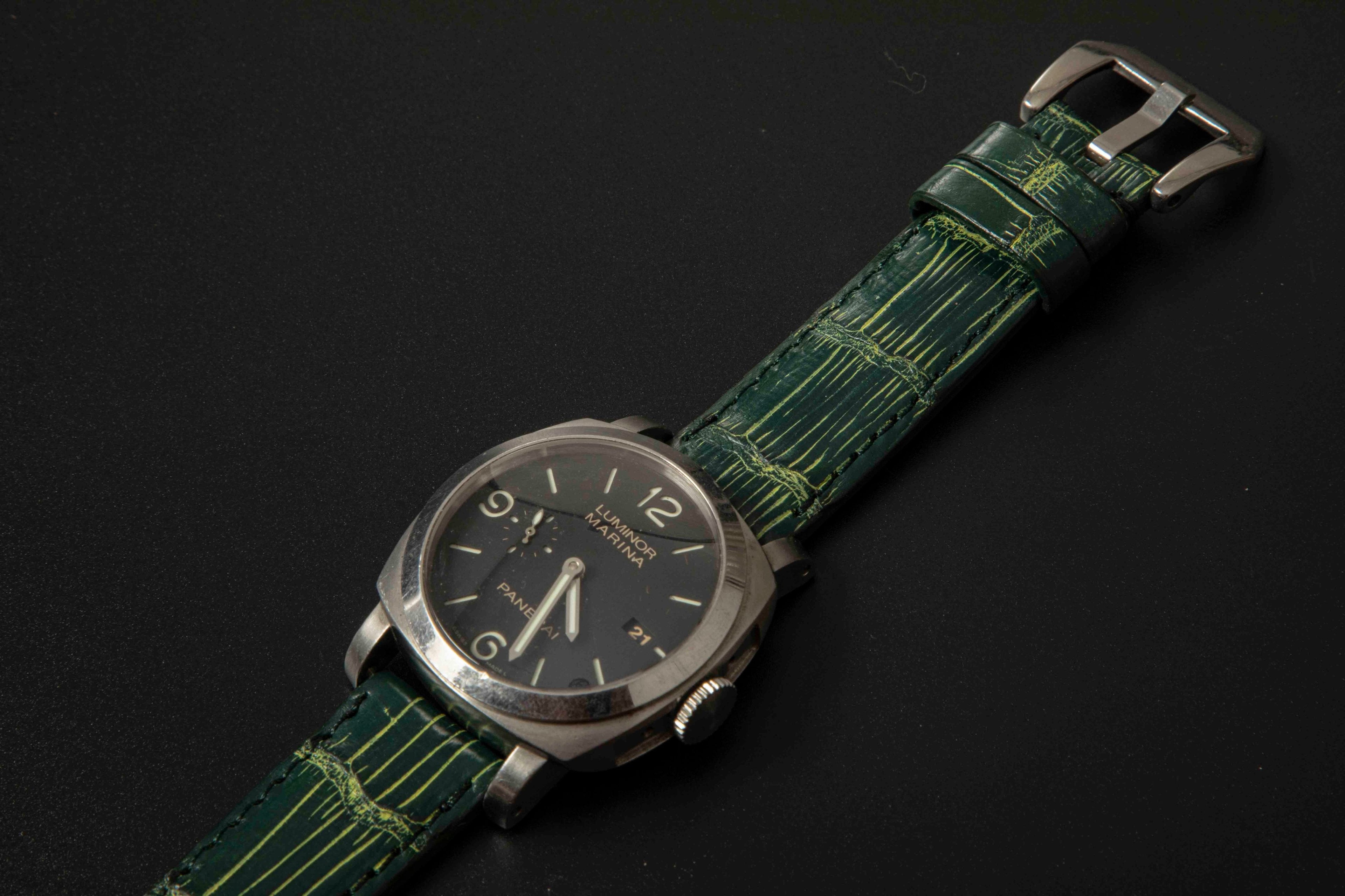 GREEN&GOLD CROCODILE BELLY LEATHER STRAP