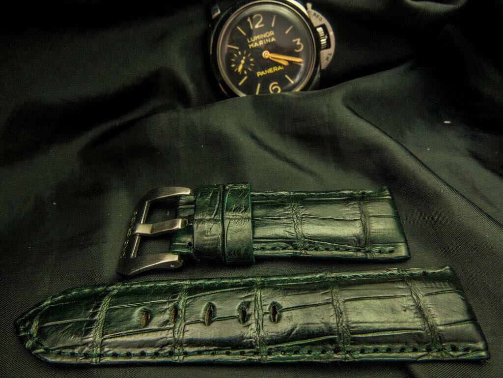 GREEN CROCODILE BELLY LEATHER STRAP - Lac Crado 