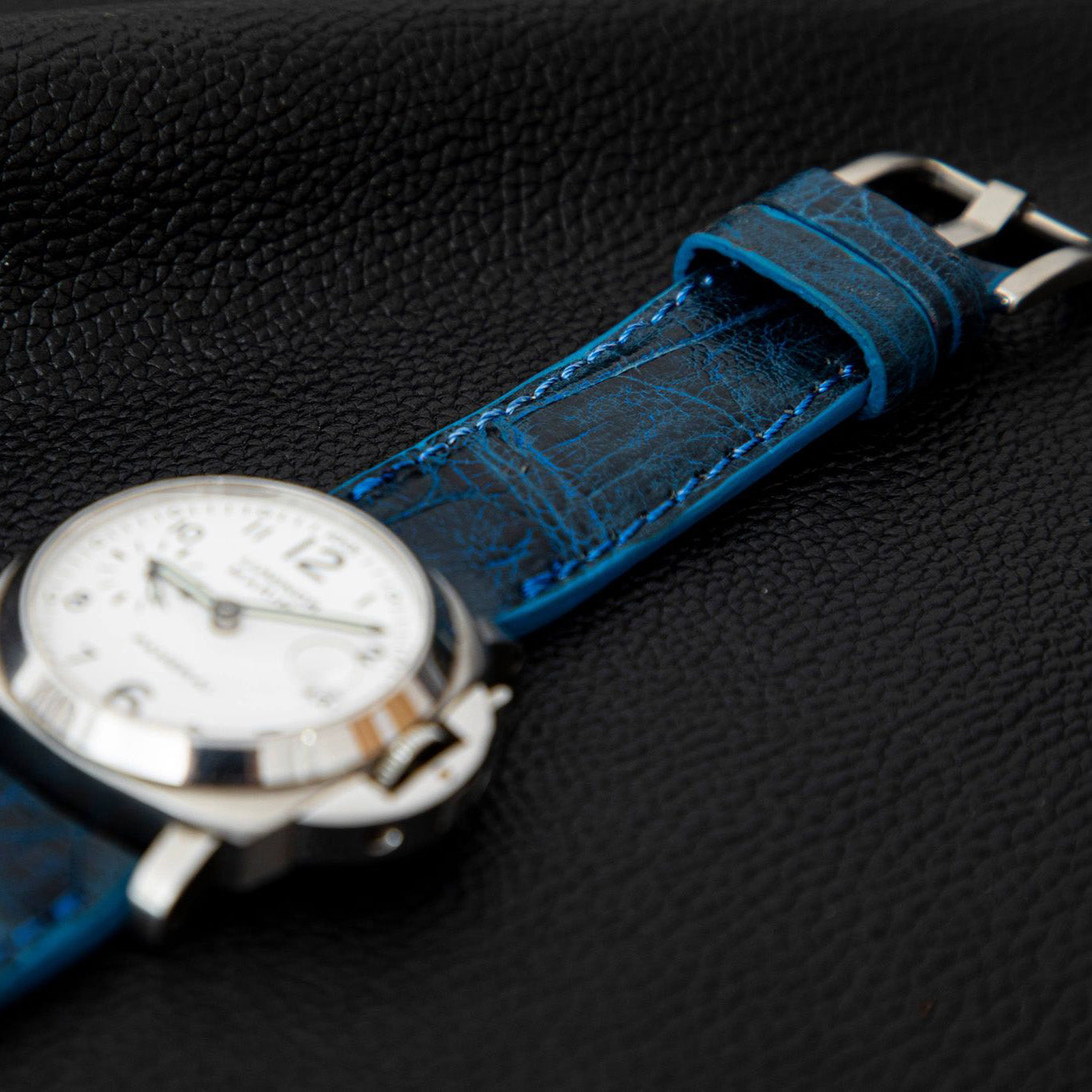 BLUE CROCODILE BELLY LEATHER STRAP