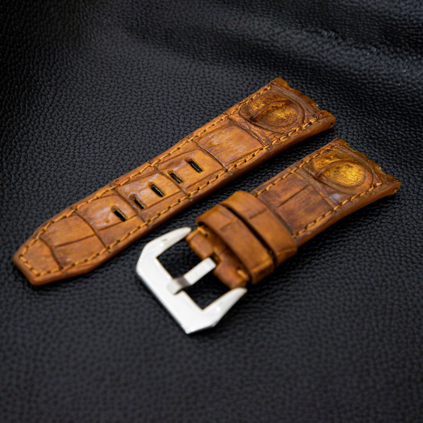 ROSE GOLD CROCODILE HORNBACK LEATHER STRAP