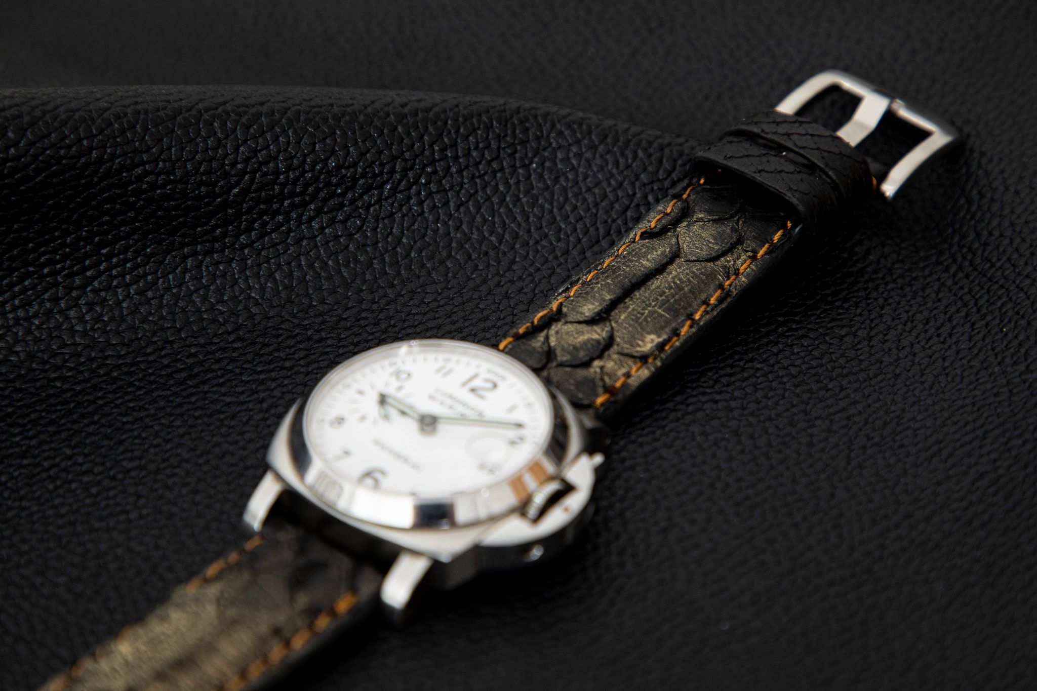 BLACK&GOLD PYTHON LEATHER STRAP - Lac Crado 