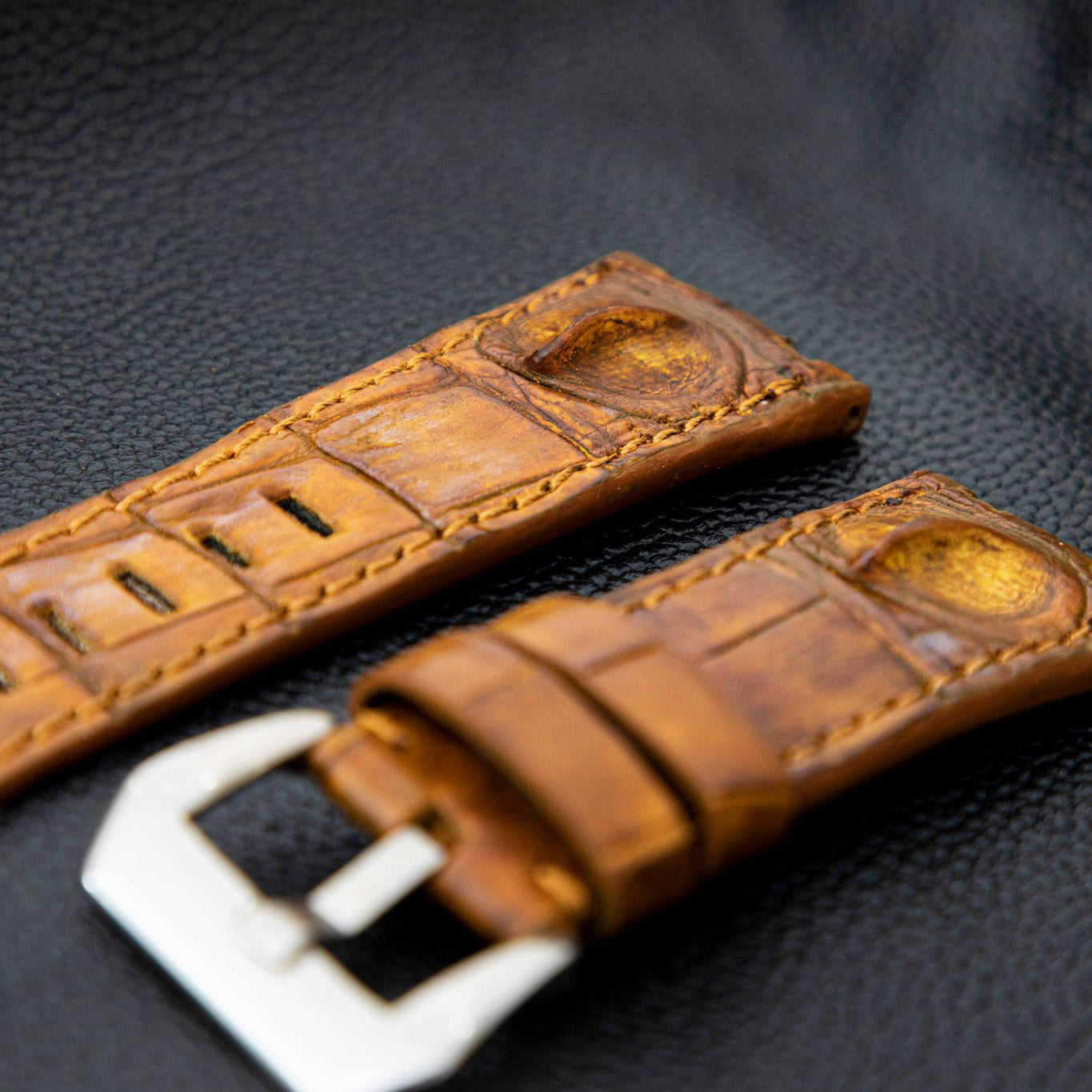 ROSE GOLD CROCODILE HORNBACK LEATHER STRAP