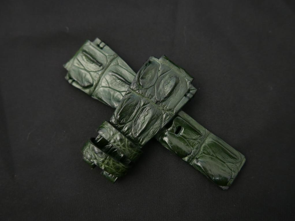 GREEN CROCODILE HORNBACK LEATHER STRAP