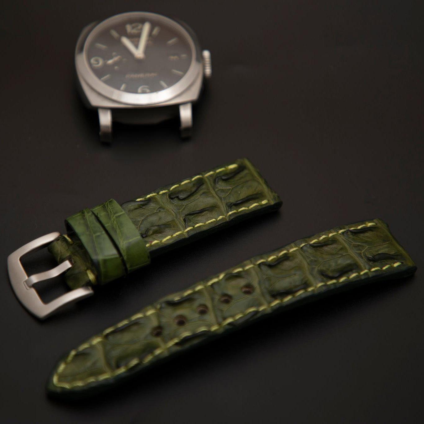 GREEN CROCODILE HORNBACK LEATHER STRAP