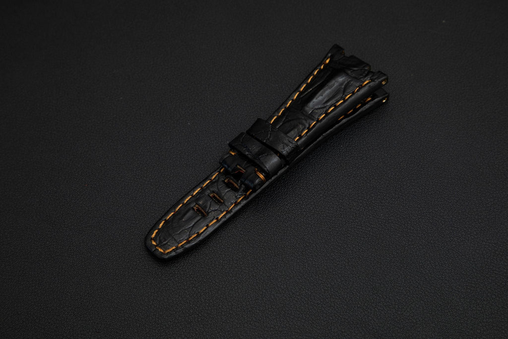 BLACK CROCODILE HORNBACK LEATHER STRAP