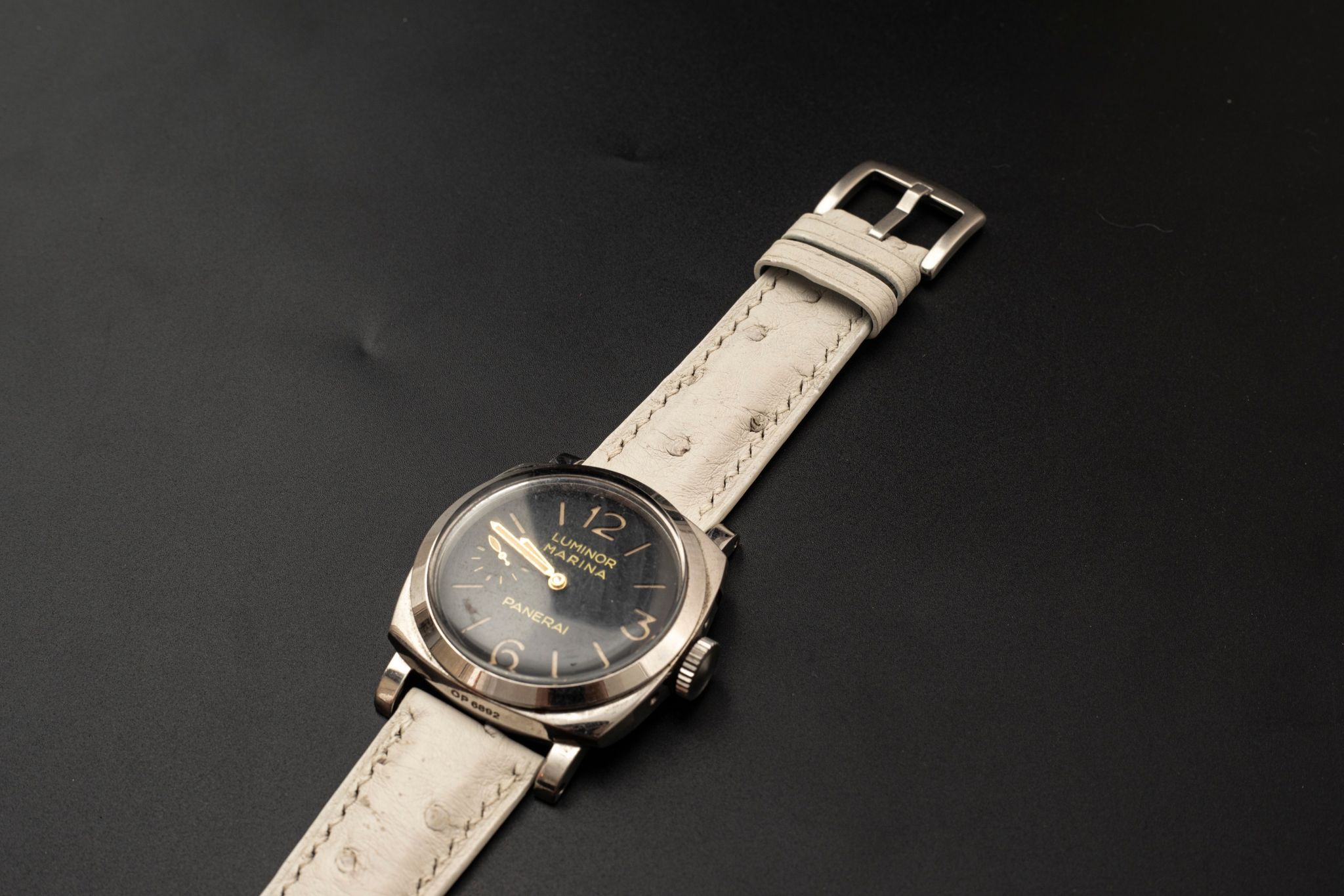 WHITE OSTRICH LEATHER STRAP