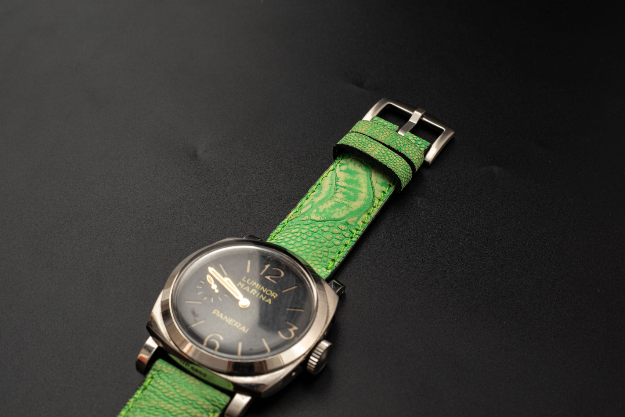 GREEN OSTRICH LEATHER STRAP