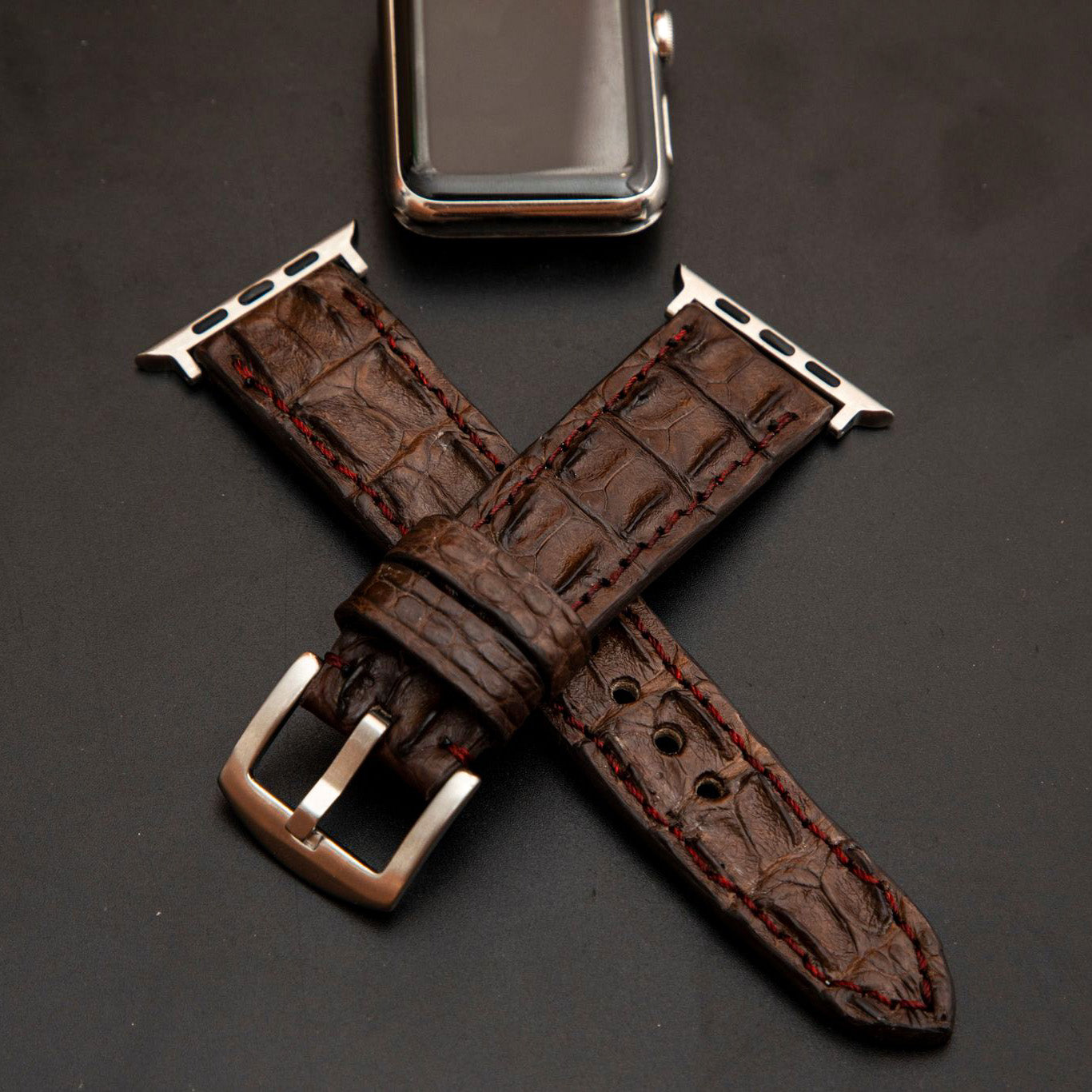 BROWN CROCODILE HORNBACK LEATHER STRAP