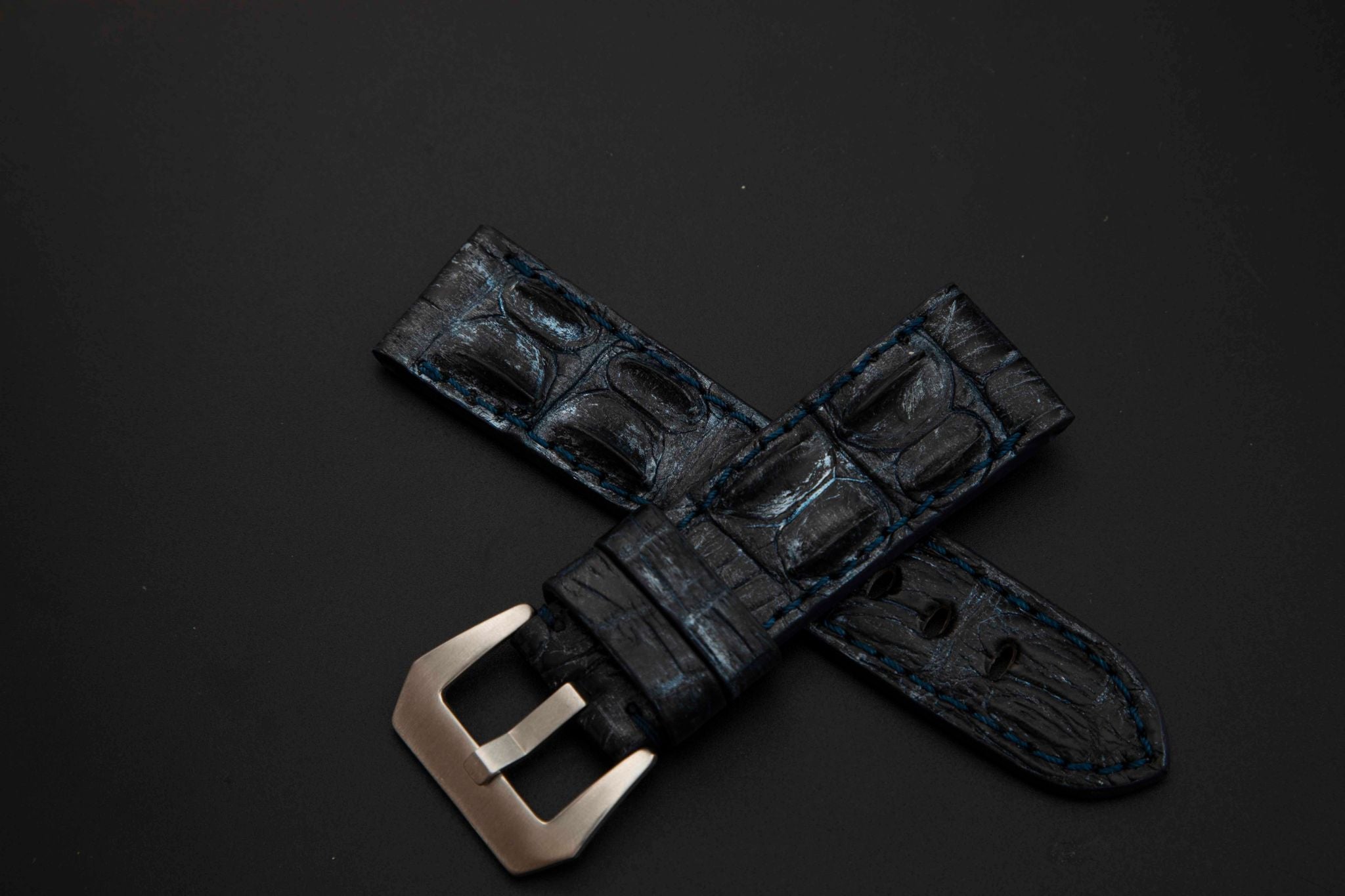 BLUE&SILVER CROCODILE HORNBACK LEATHER STRAP