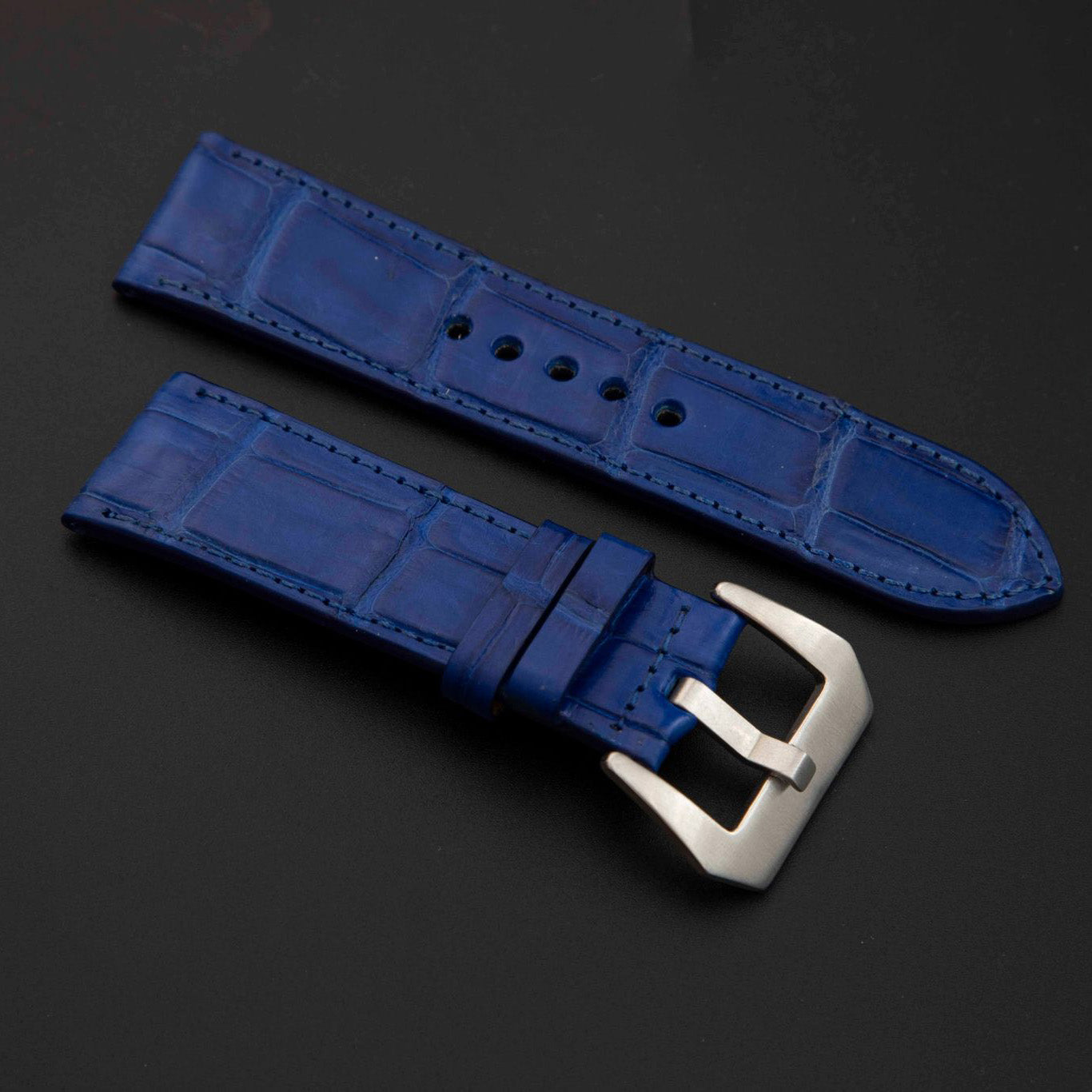 BLUE CROCODILE BELLY LEATHER STRAP