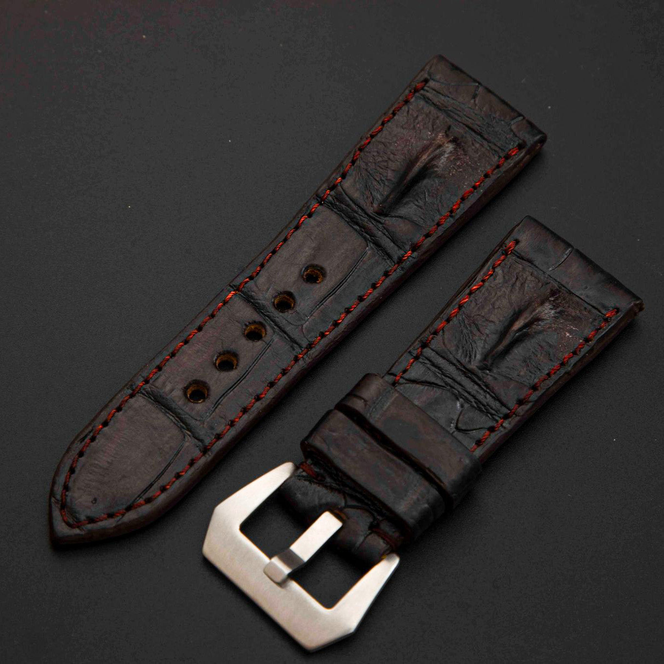 BROWN CROCODILE HORNBACK LEATHER STRAP