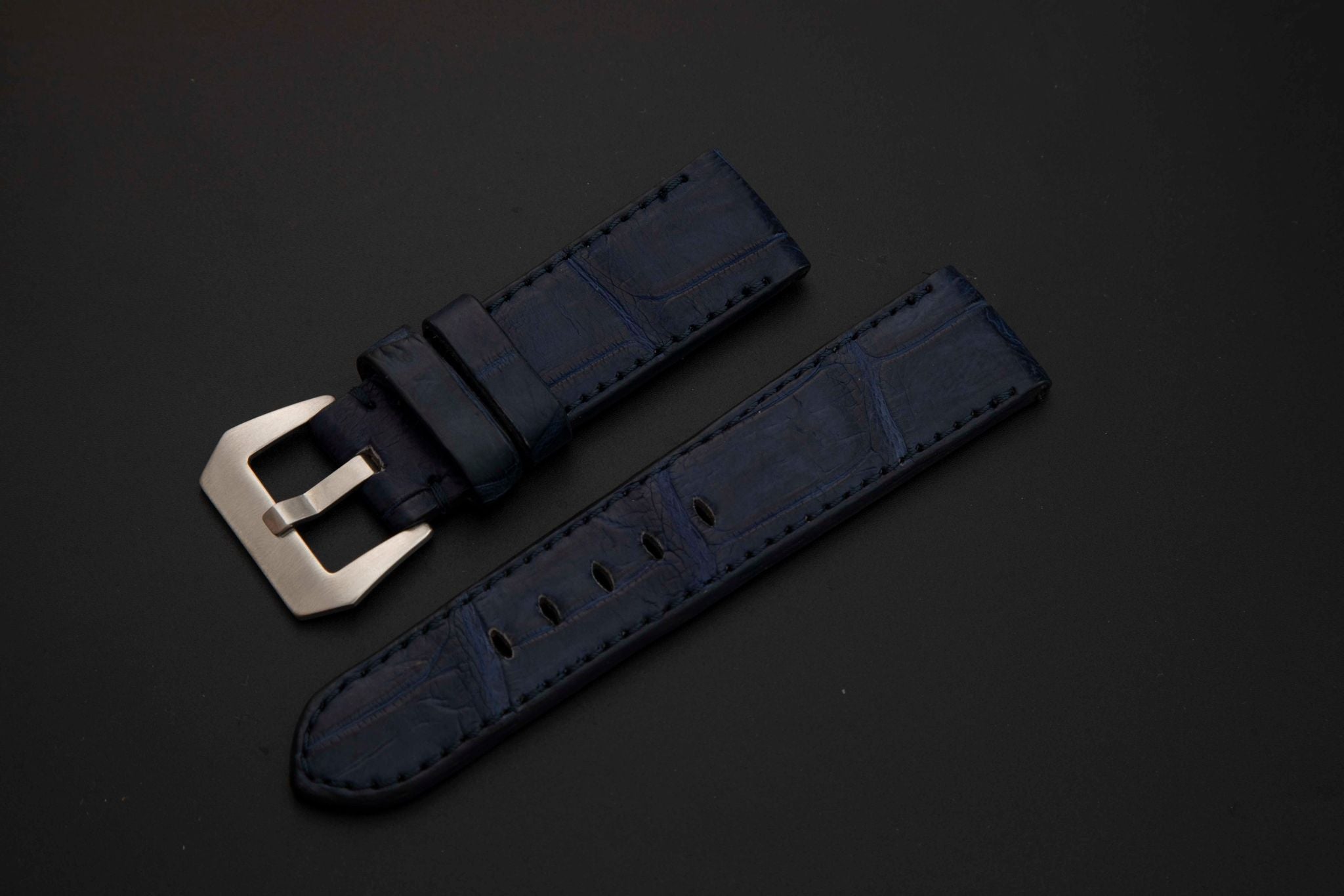 BLUE CROCODILE BELLY LEATHER STRAP