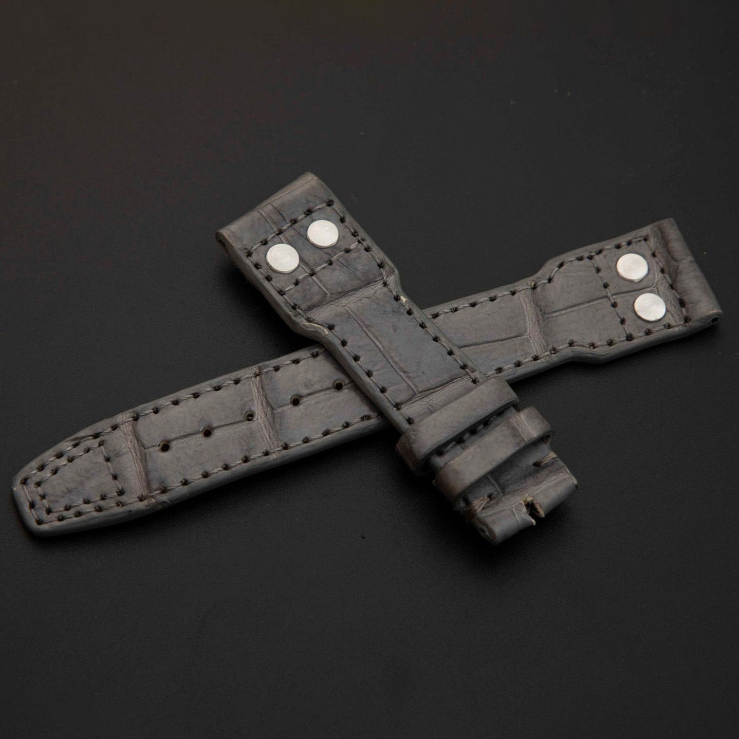 GREY CROCODILE BELLY LEATHER STRAP