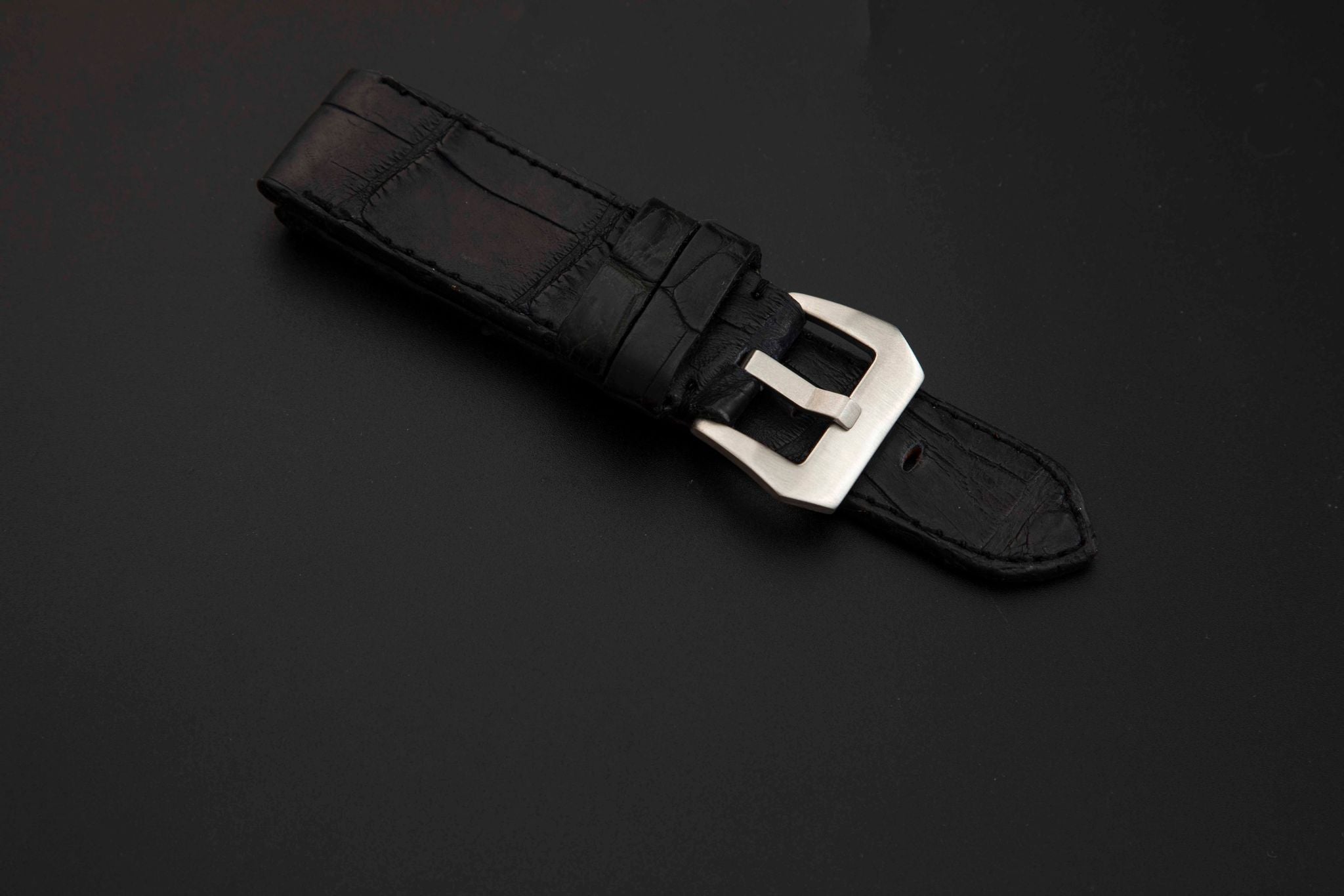 BLACK CROCODILE BELLY LEATHER STRAP - Lac Crado 