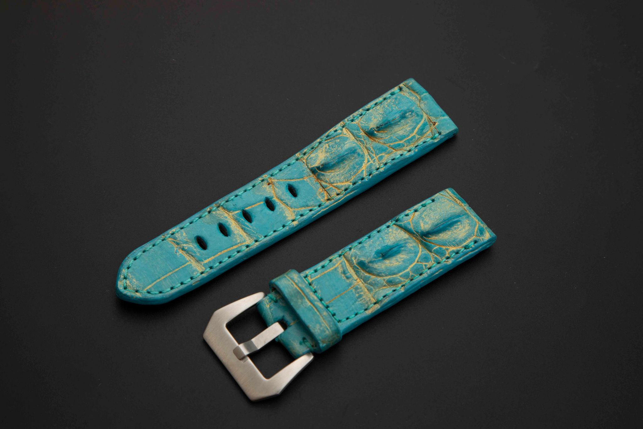 BLUE&GOLD CROCODILE HORNBACK LEATHER STRAP