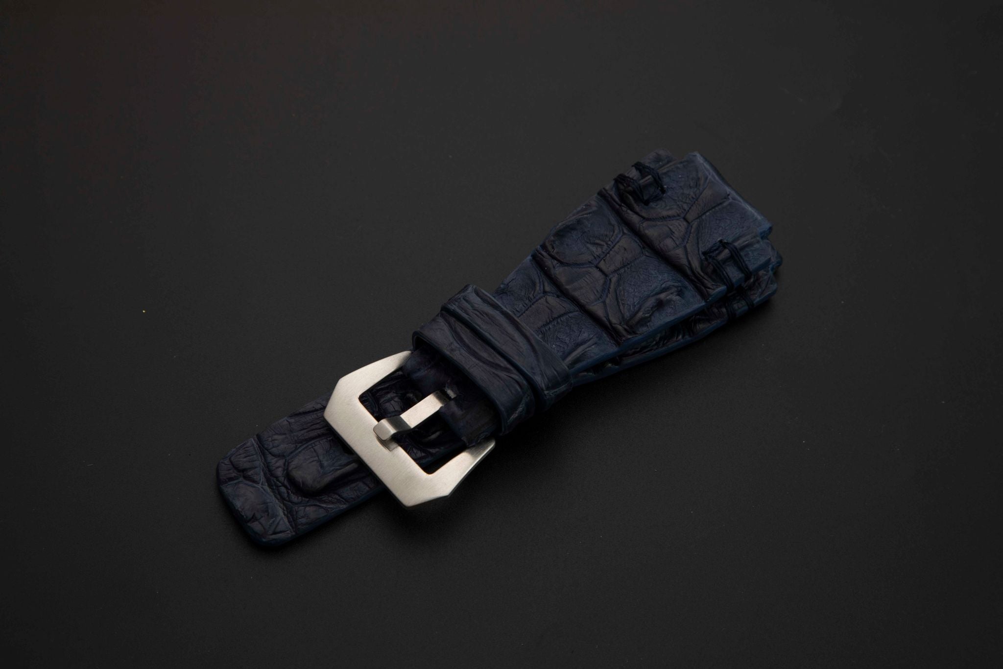 BLUE CROCODILE HORNBACK LEATHER STRAP