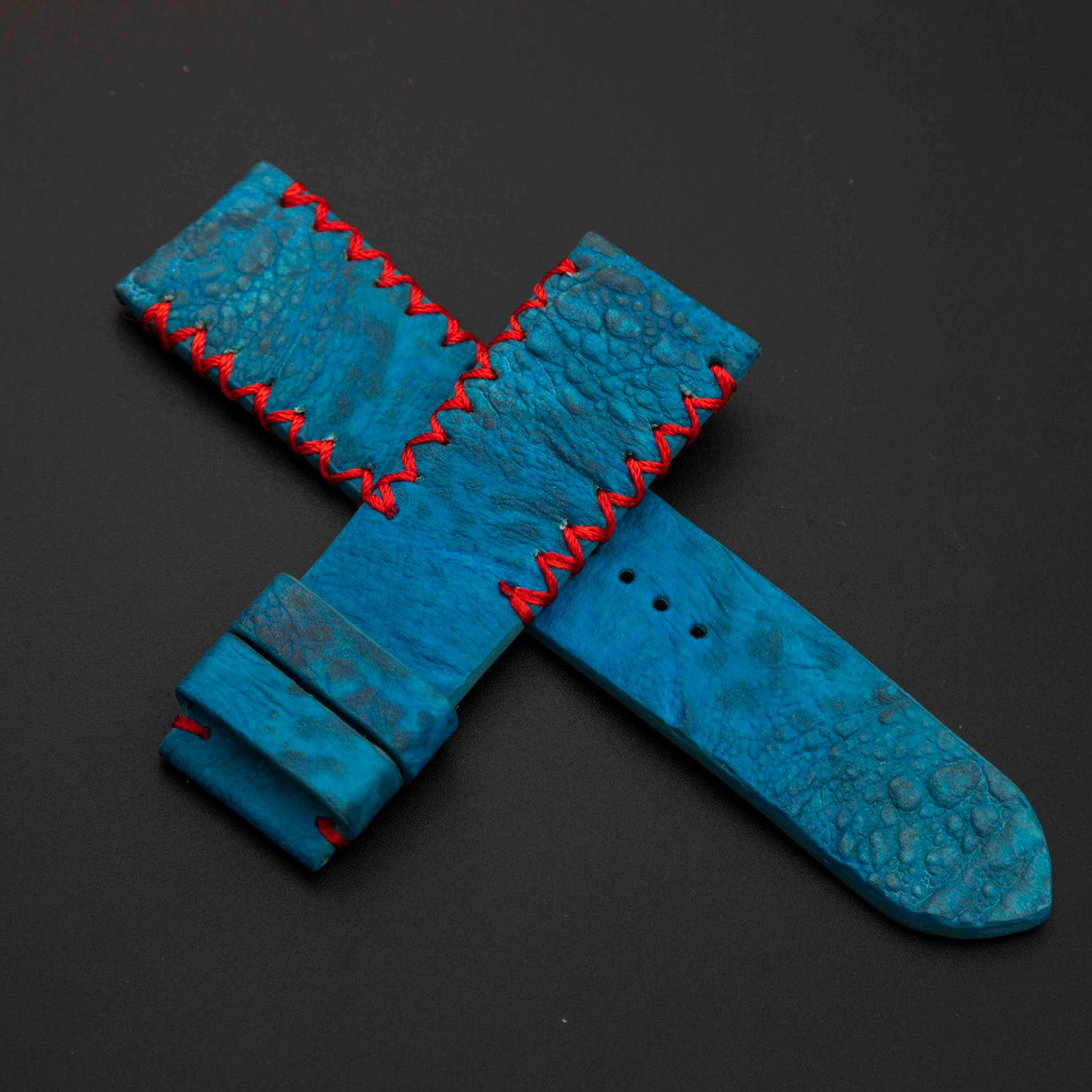 BLUE TOAD LEATHER STRAP