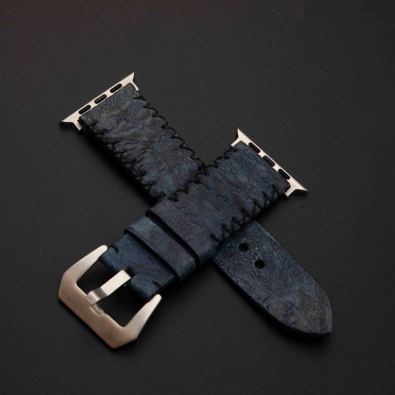 BLUE TOAD LEATHER STRAP