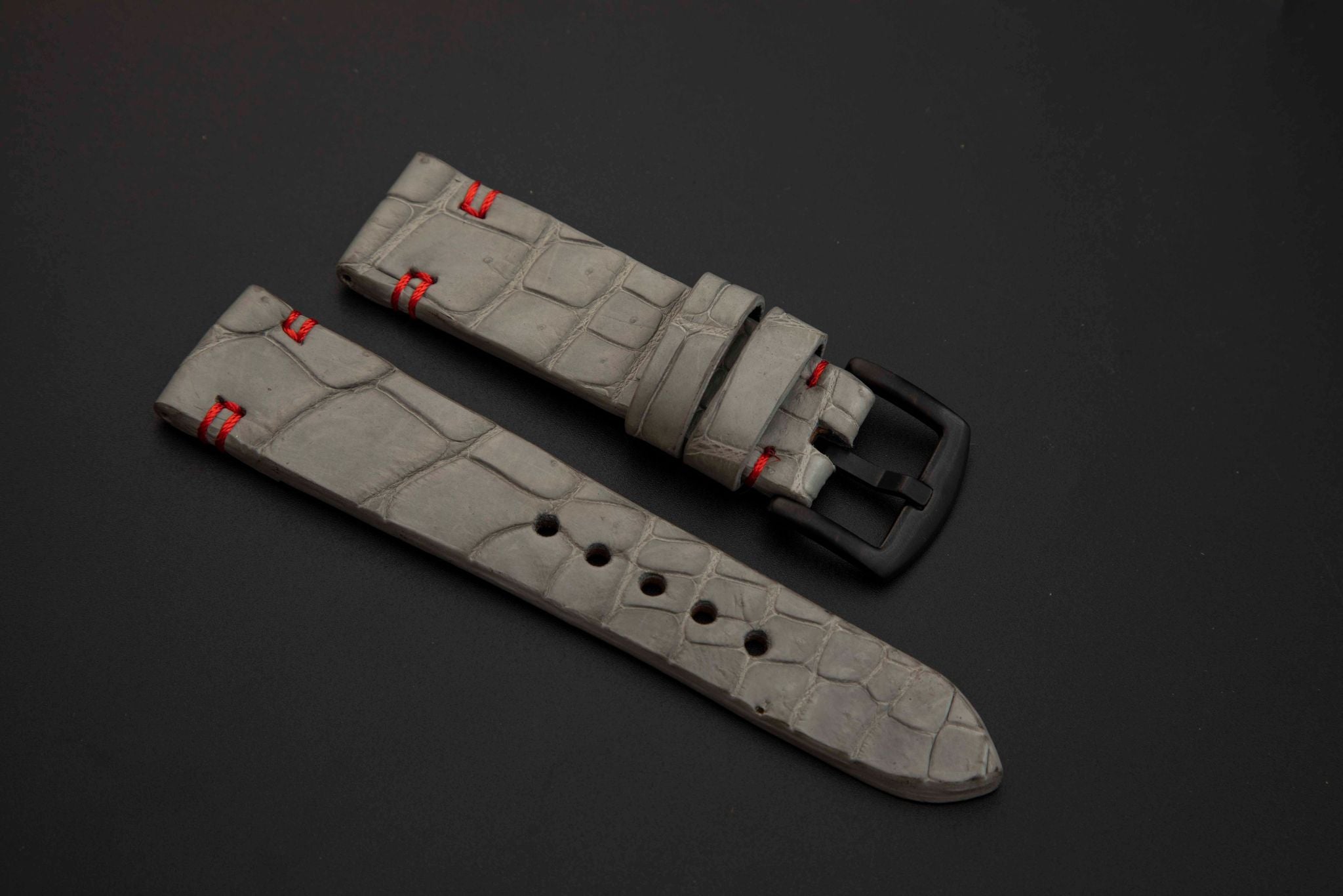 GREY CROCODILE BELLY LEATHER STRAP
