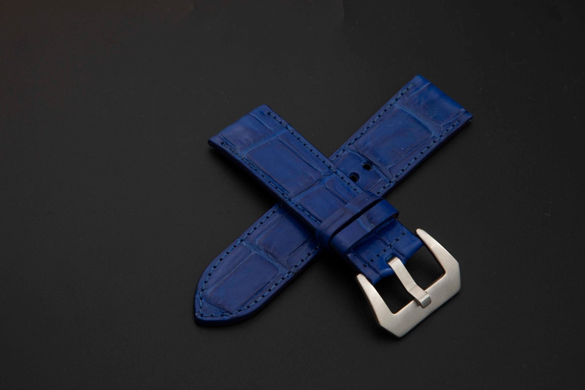 BLUE CROCODILE BELLY LEATHER STRAP