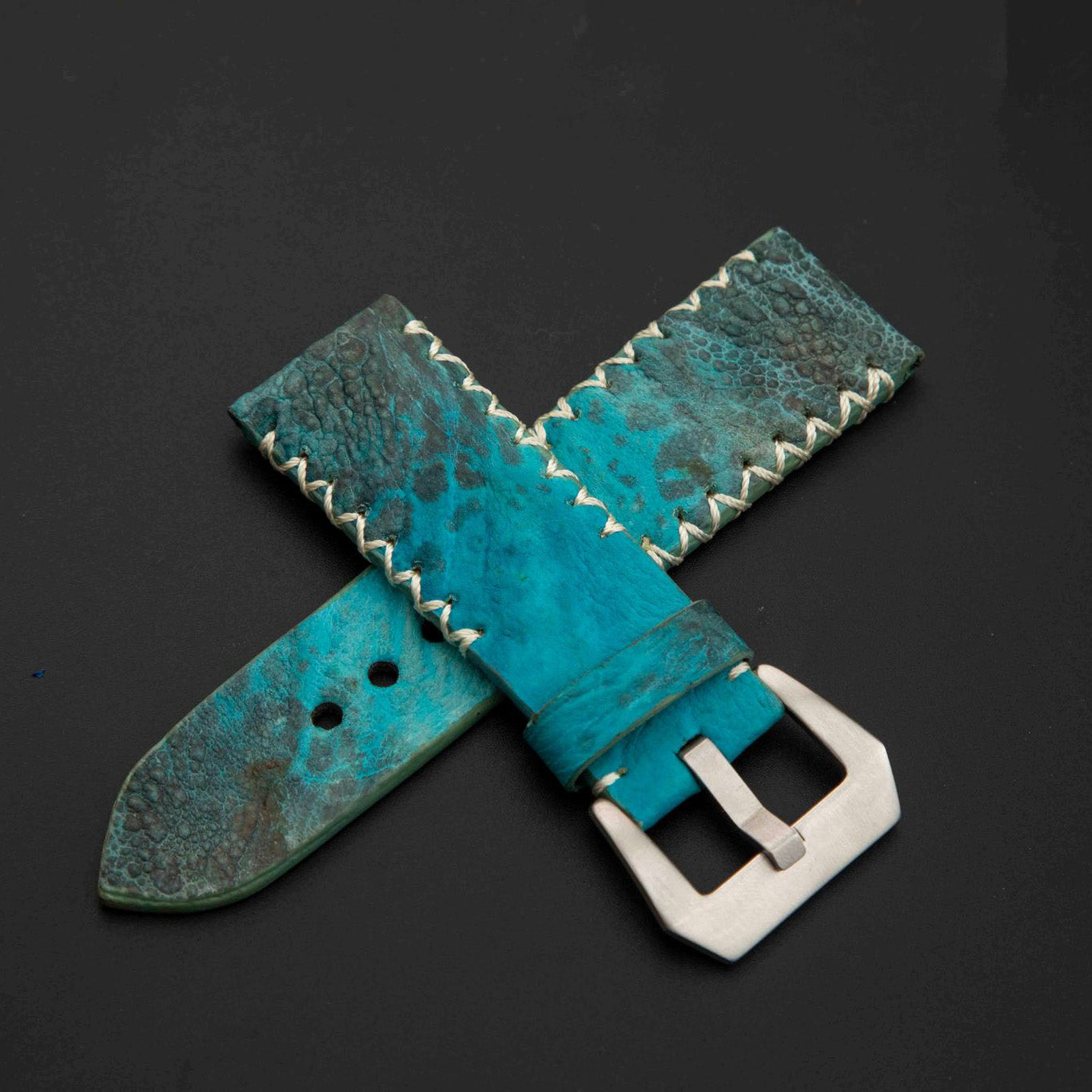 BLUE TOAD LEATHER STRAP
