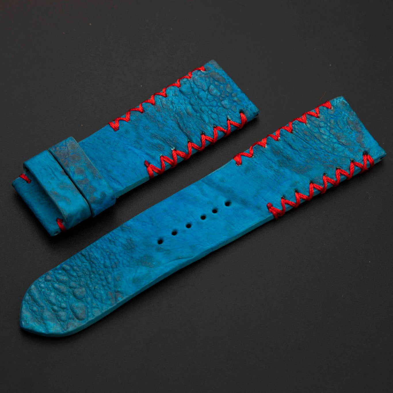 BLUE TOAD LEATHER STRAP