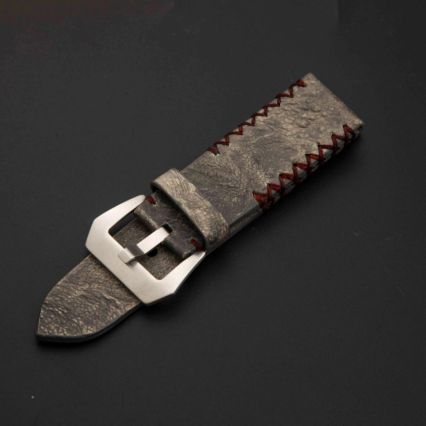 GREY TOAD LEATHER STRAP