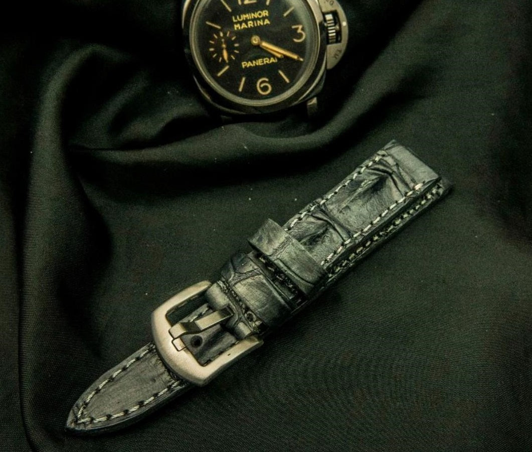 GREY CROCODILE HORNBACK LEATHER STRAP