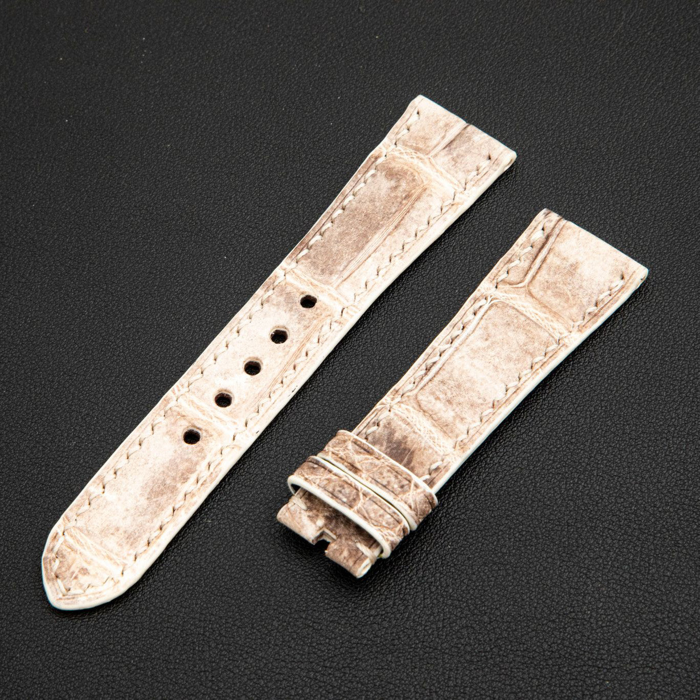 HIMALAYA CROCODILE BELLY LEATHER STRAP